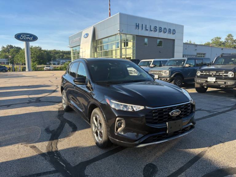 2023 Ford Escape ST-Line Select