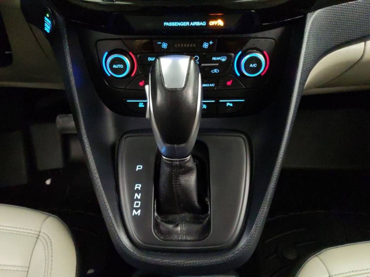 2021 Ford Transit Connect Titanium - Photo 10