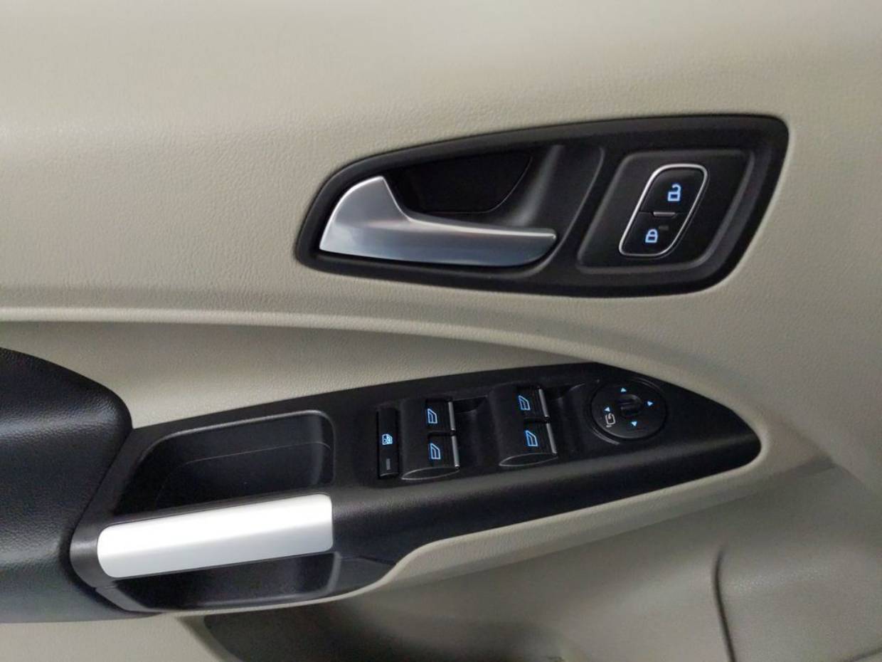 2021 Ford Transit Connect Titanium - Photo 16