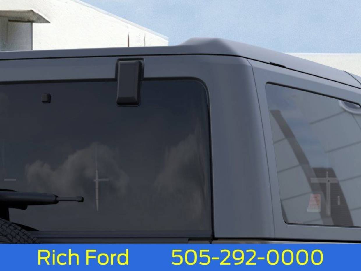 2025 Ford Bronco 2-Door Base - Photo 25