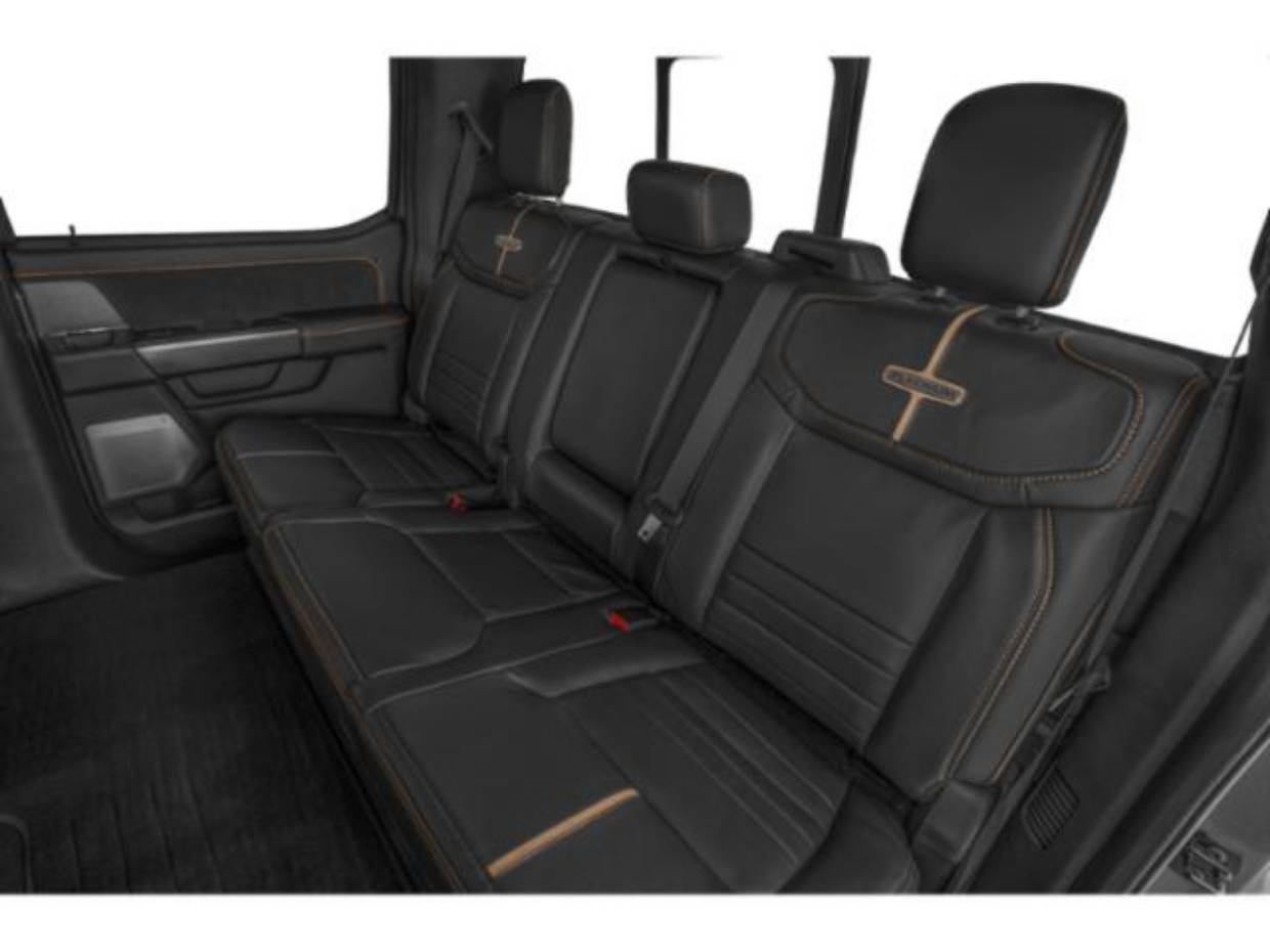 2026 Ford F-250 Super Duty Platinum - Photo 12