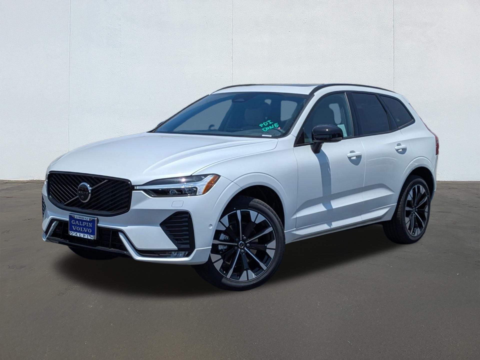 New 2026 Volvo XC60 B5 Plus