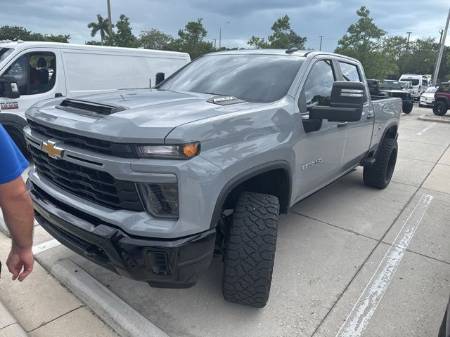 2024 Chevrolet Silverado 2500HD Custom