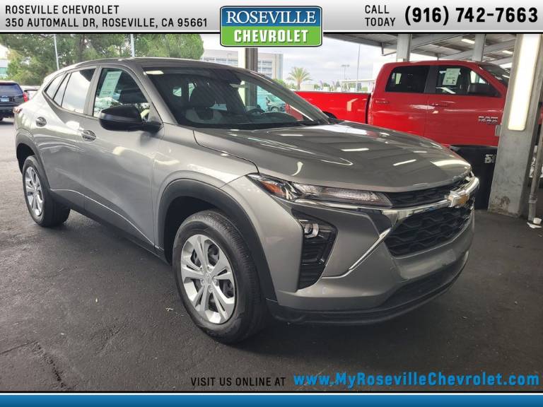 2024 Chevrolet Trax LS