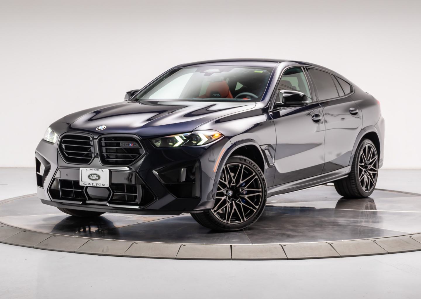 2025 BMW X6 M Competition's photo