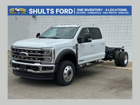 2026 Ford F-550SD LARIAT