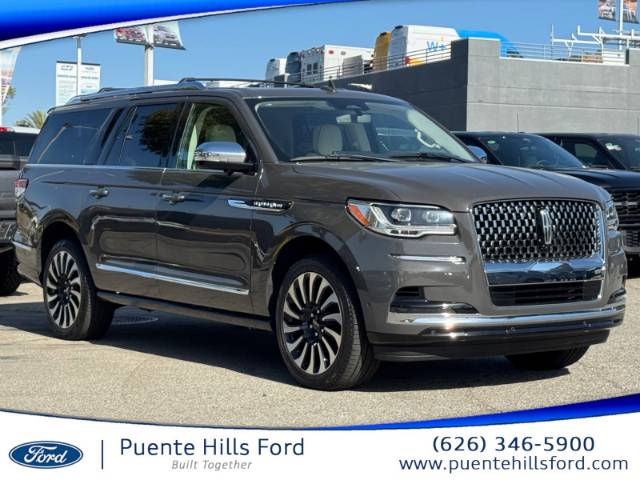 2023 Lincoln Navigator L Black Label