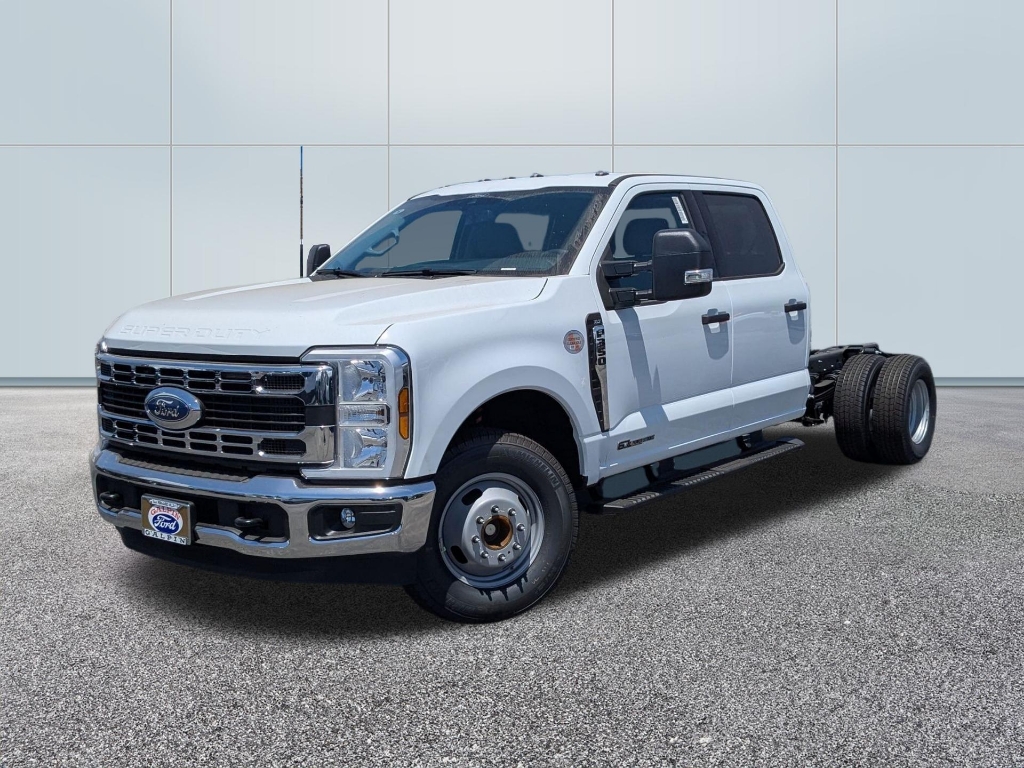 2026 Ford F-350 SD XLT
