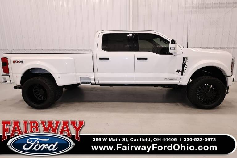 2026 Ford F-450SD Platinum Plus