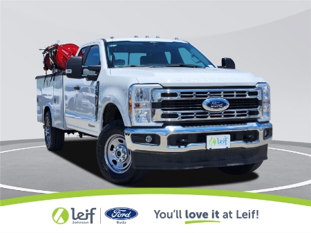 2025 Ford Super Duty F-350 SRW XL