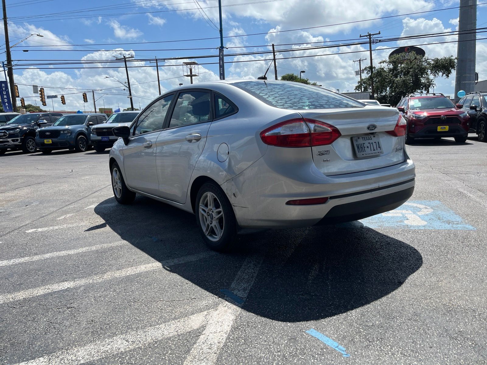 Used 2019 Ford Fiesta SE with VIN 3FADP4BJ3KM153634 for sale in San Antonio, TX