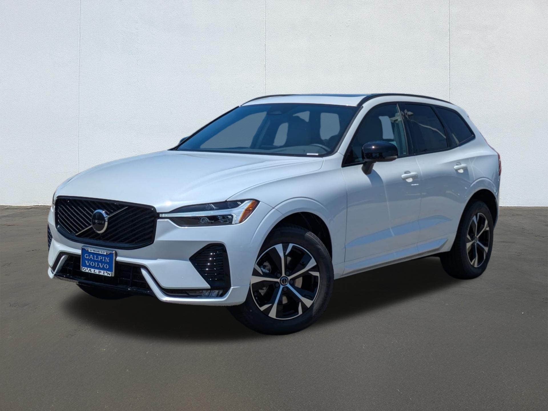 New 2026 Volvo XC60 B5 Core