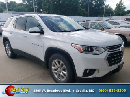 2020 Chevrolet Traverse LT Cloth