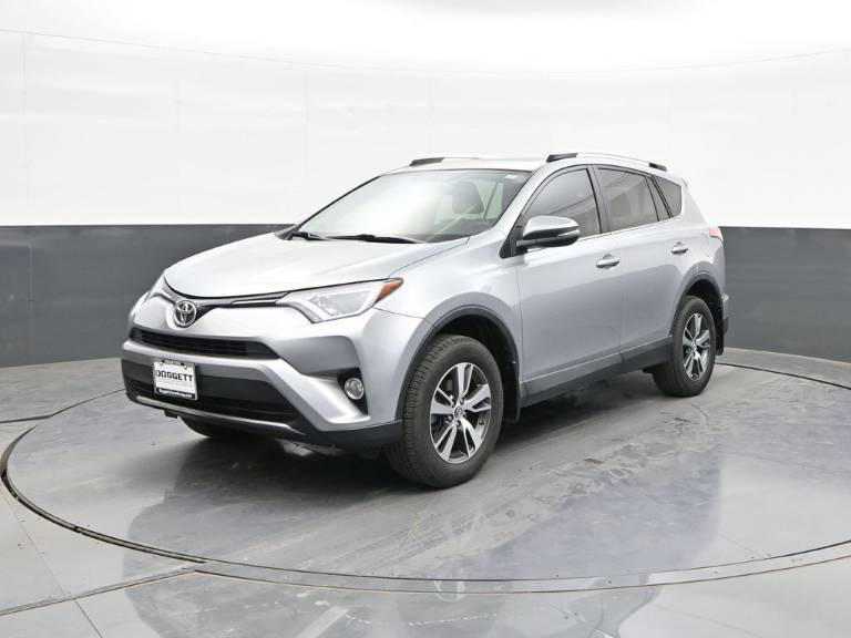 2016 Toyota RAV4 XLE