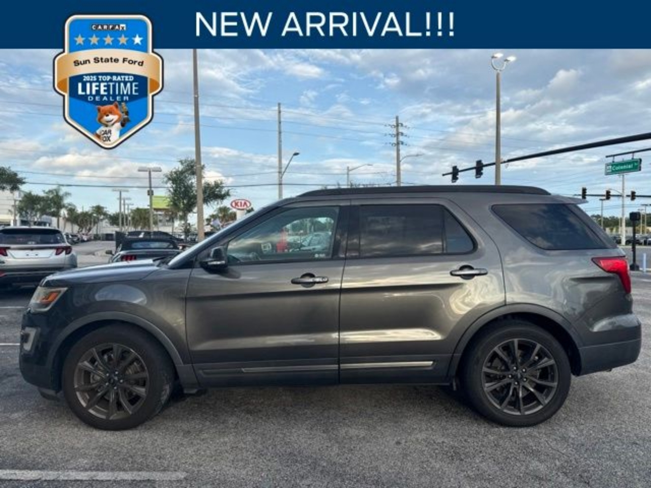 2017 Ford Explorer XLT FWD's photo