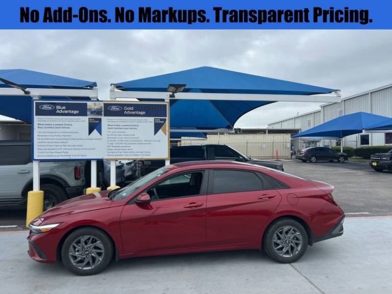 2024 Hyundai Elantra SEL