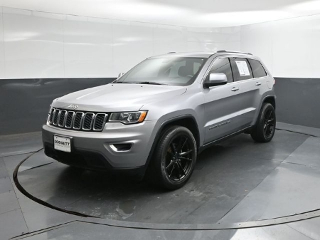 2019 Jeep Grand Cherokee Laredo E