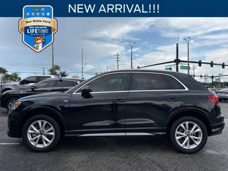 2022 Audi Q3 Premium Plus