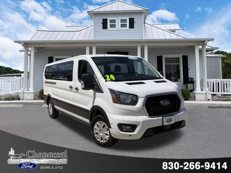 2024 Ford Transit Passenger Wagon XLT
