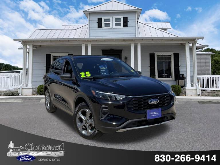 2025 Ford Escape ST-Line