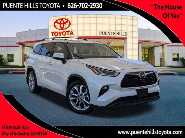 2022 Toyota Highlander Limited