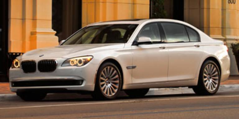 2011 BMW 7-Series 4DR Sedan 740I RWD