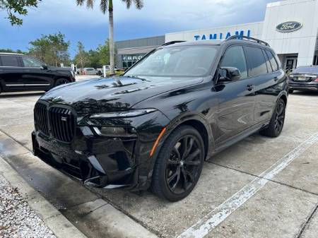 2025 BMW X7 M60i