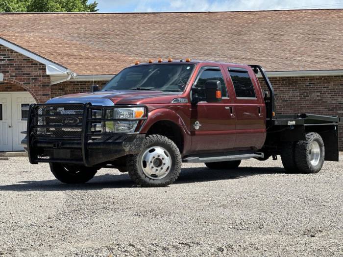 2015 Ford Super Duty F-350 DRW LARIAT