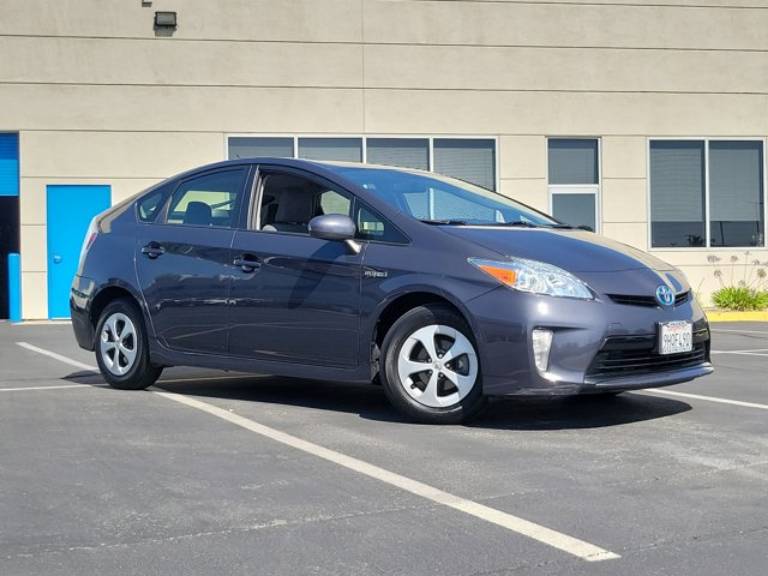2015 Toyota Prius Two