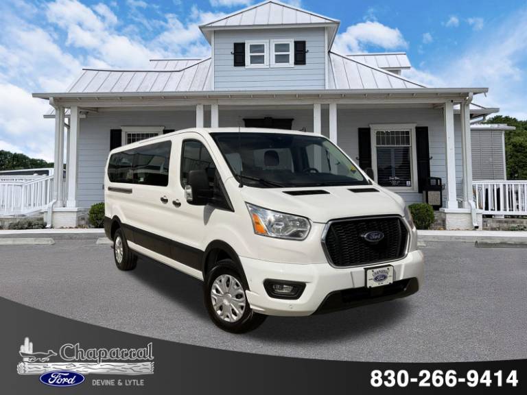 2022 Ford Transit Passenger Wagon XLT