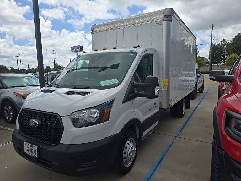 2023 Ford Transit Chassis Base