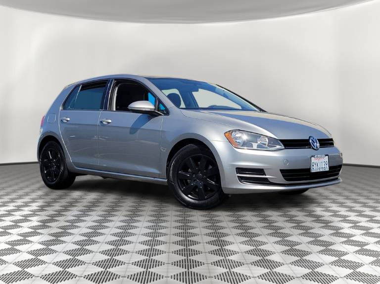 2016 Volkswagen Golf TSI S