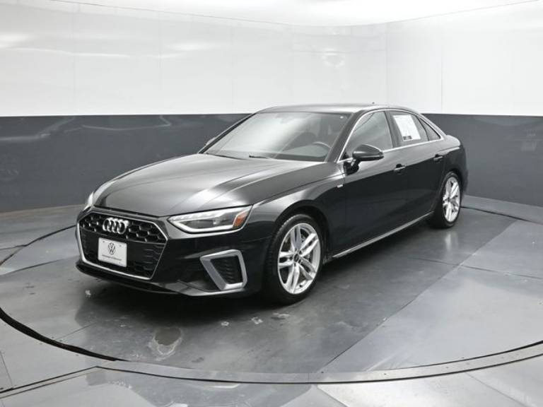 2024 Audi A4 45 S line Premium Plus