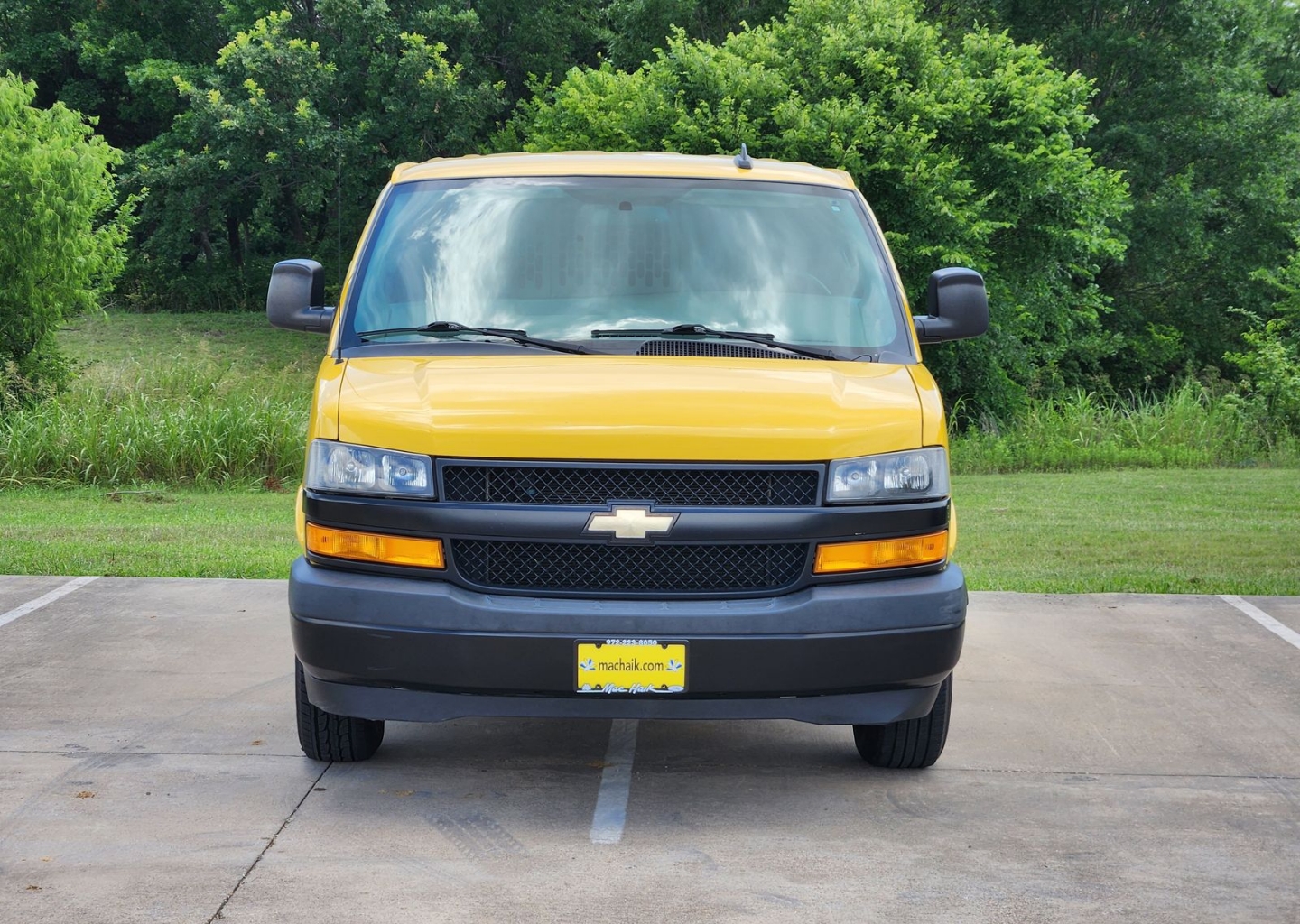 Used 2021 Chevrolet Express Cargo Work Van with VIN 1GCWGAFP0M1171640 for sale in DeSoto, TX