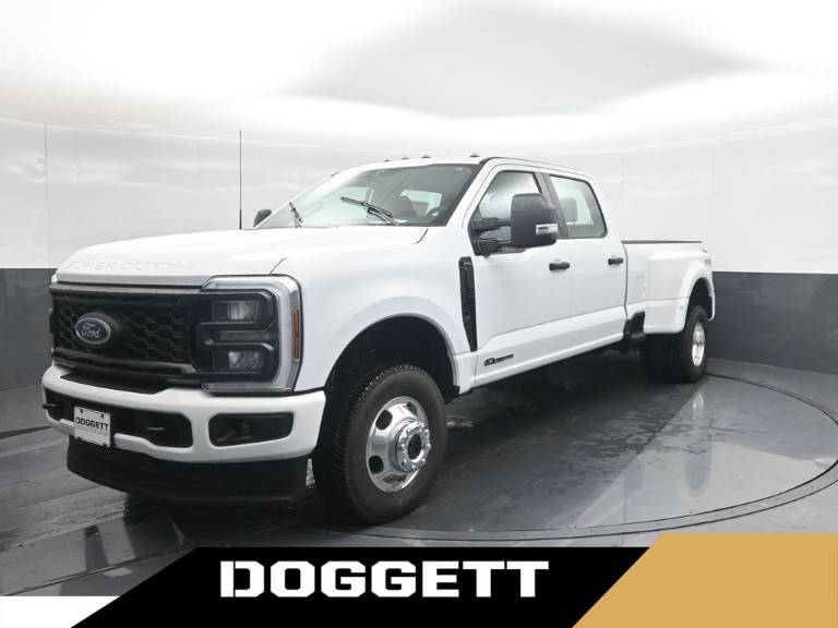 2026 Ford Super Duty F-350 DRW XL