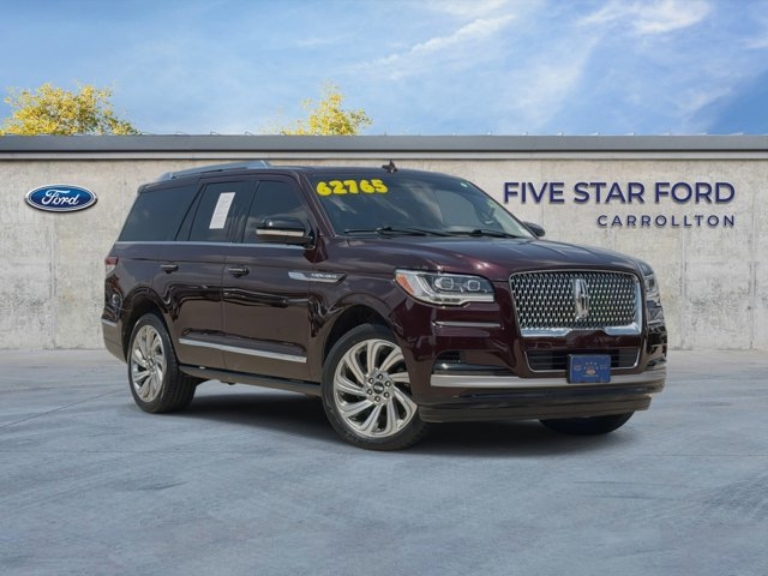 2024 Lincoln Navigator Premiere