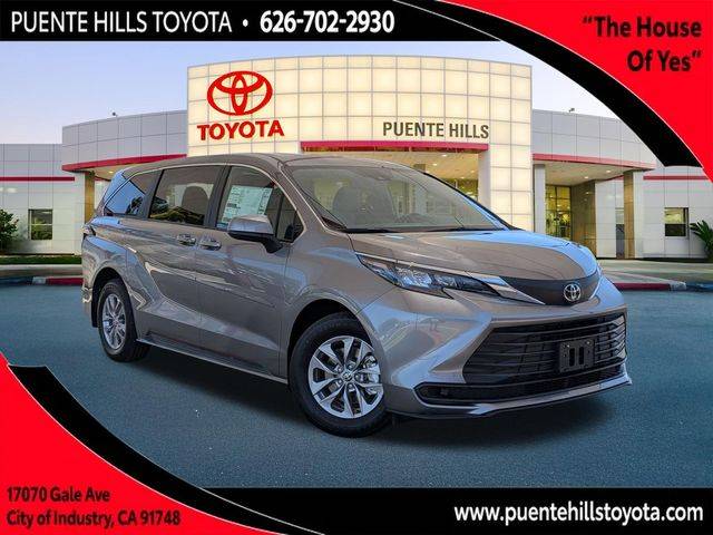 2026 Toyota Sienna LE