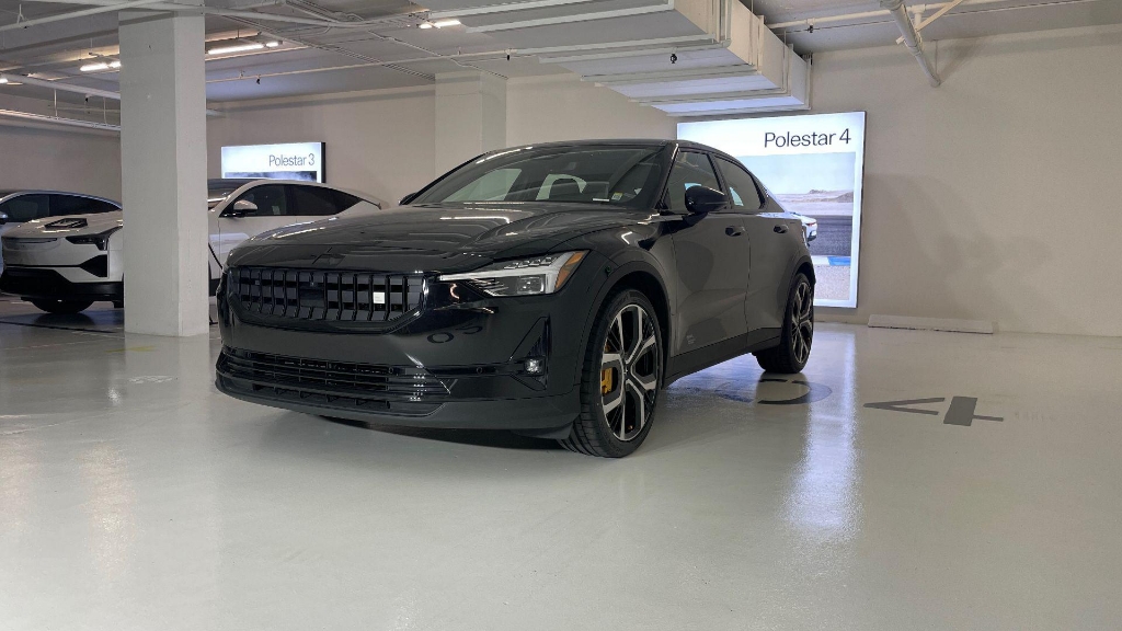 2023 Polestar 2 Long Range Dual Motor Performance Plus