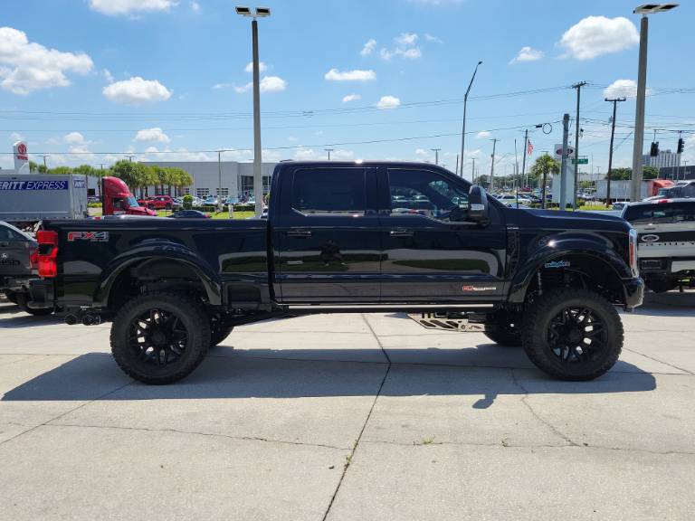 2026 Ford Super Duty F-250 SRW Platinum