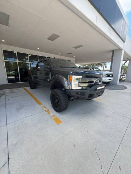 2019 Ford F-250SD LARIAT