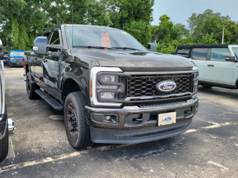2024 Ford Super Duty F-250 SRW LARIAT