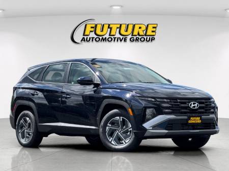 2026 Hyundai Tucson Hybrid Blue SE