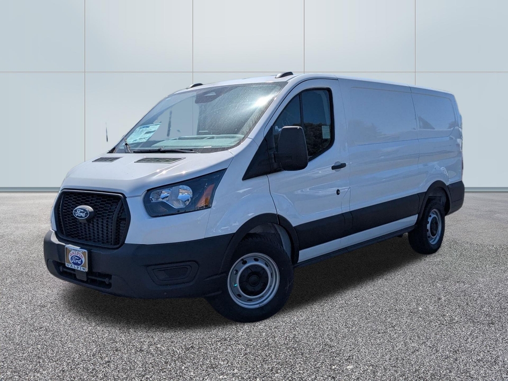 2026 Ford Transit Low Roof T150 RWD