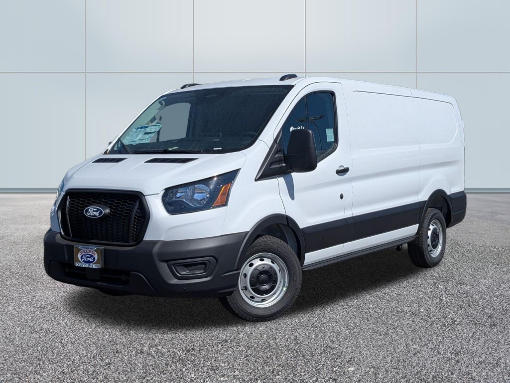 2026 Ford Transit Low Roof T150 RWD