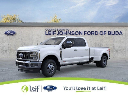 2026 Ford Super Duty F-350 DRW LARIAT