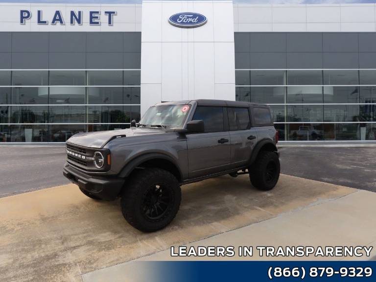 2025 Ford Bronco Base 4 Door 4X4 (RAD)