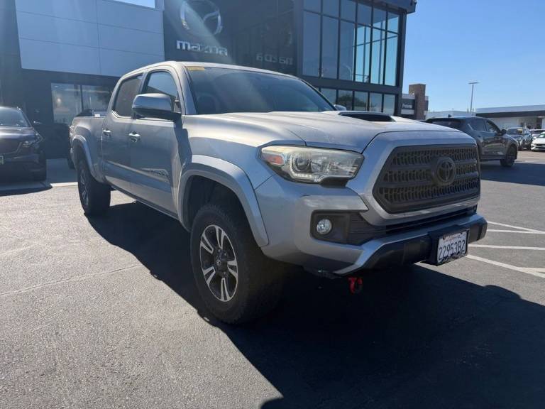 2016 Toyota Tacoma TRD Sport