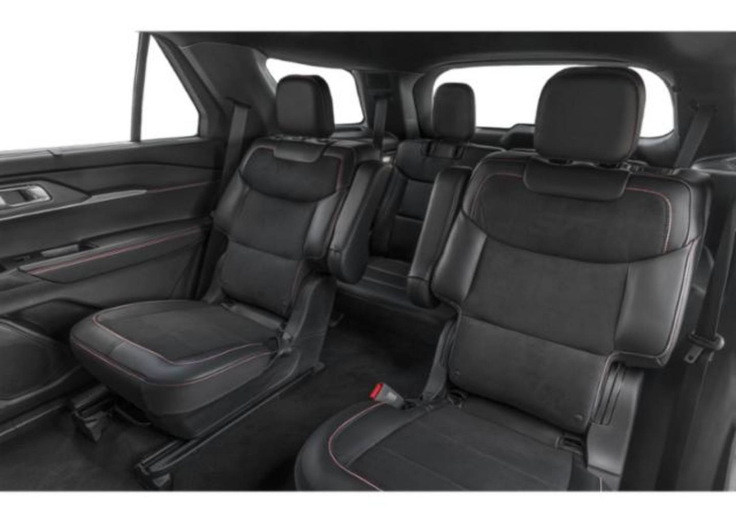 2025 Ford Explorer ST - Photo 38