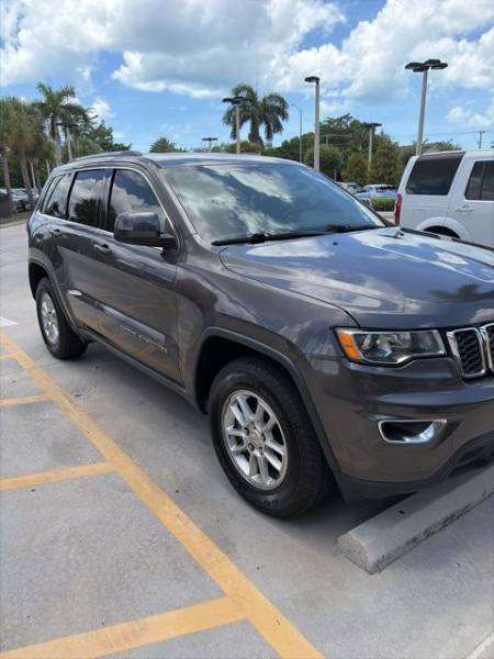 2018 Jeep Grand Cherokee Laredo E