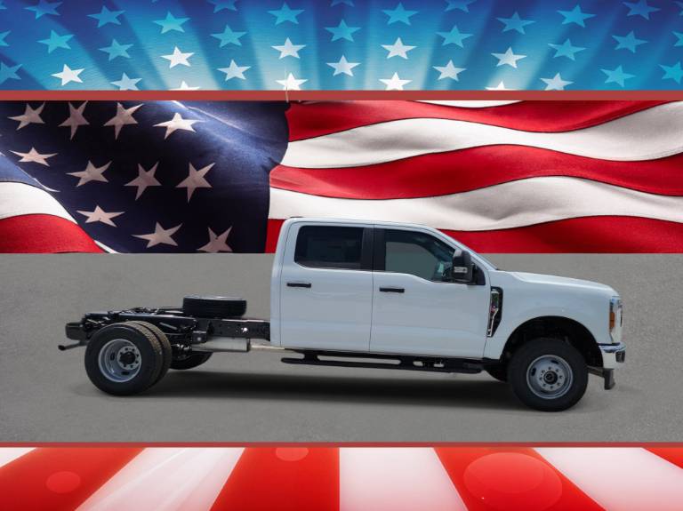 2026 Ford Super Duty F-350 DRW XL